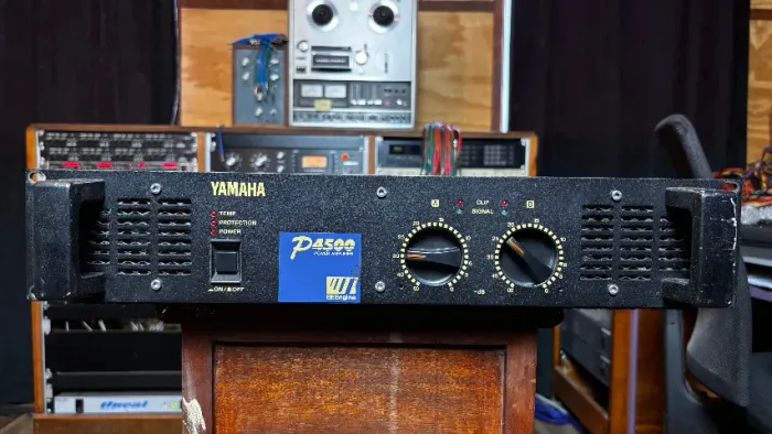 Amplificador de Potência Yamaha P4500