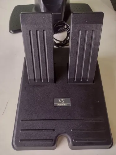 Volante com pedal