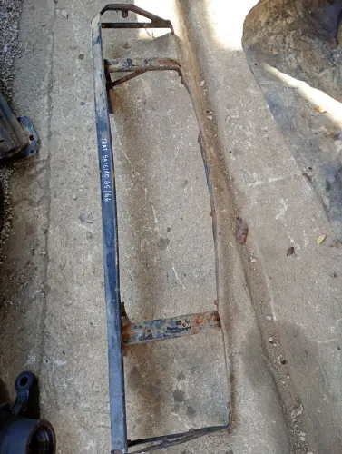 Suporte traseiro Saveiro G5 