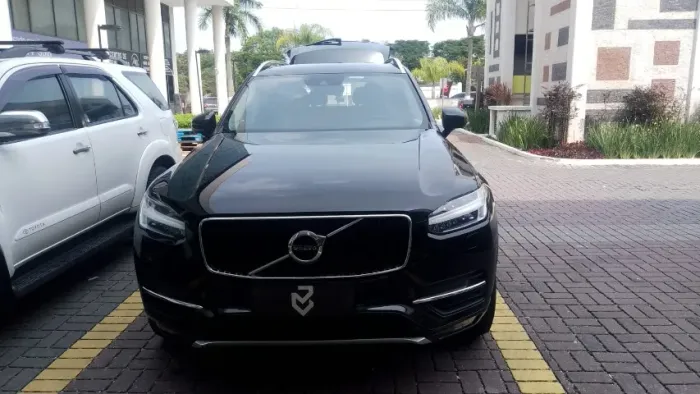 Volvo XC 90 T-6 Momentum 2.0 320cv 5P 2018