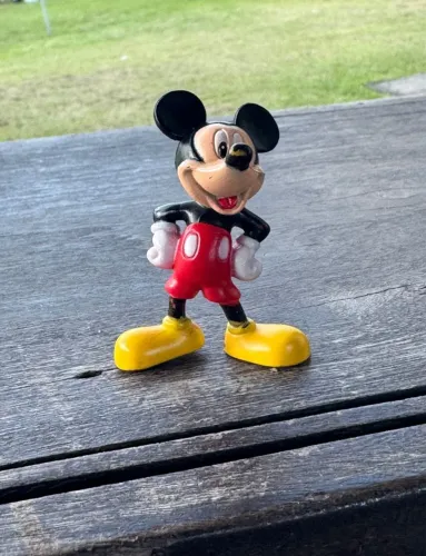Boneco em miniatura Mickey raro (Comprado na Disney)