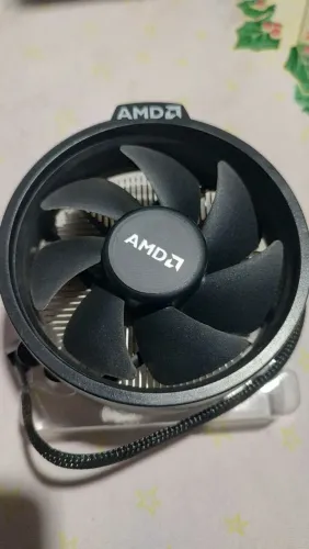 Cooler Box AMD Wraith Stealth