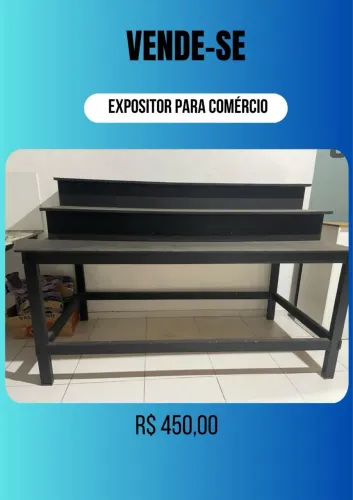 Expositor de comércio