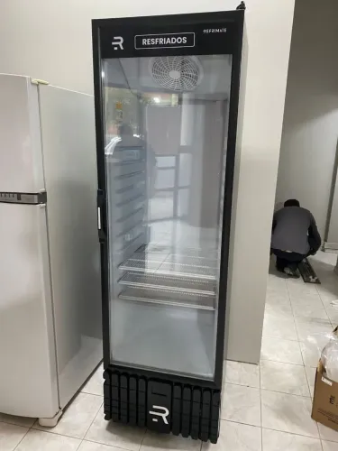 Visa cooler 400L resfriados pronta entrega Refrimate 