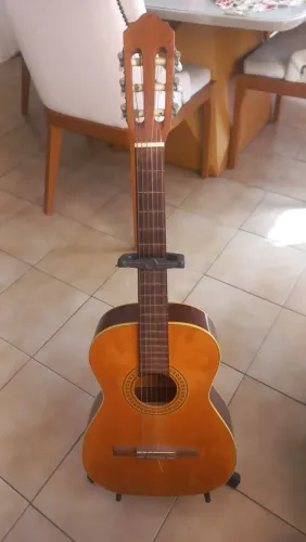 Violão Giannini série estudo 1900 feito a mão. 