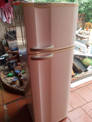 Vendo geladeira