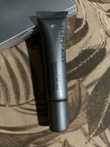 Primer de olhos Base para sombras Mary Kay