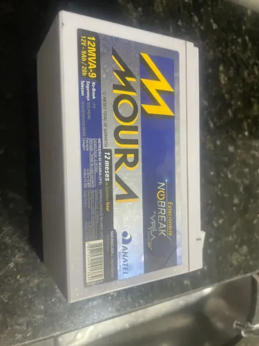 Bateria estacionária Moura 12 V