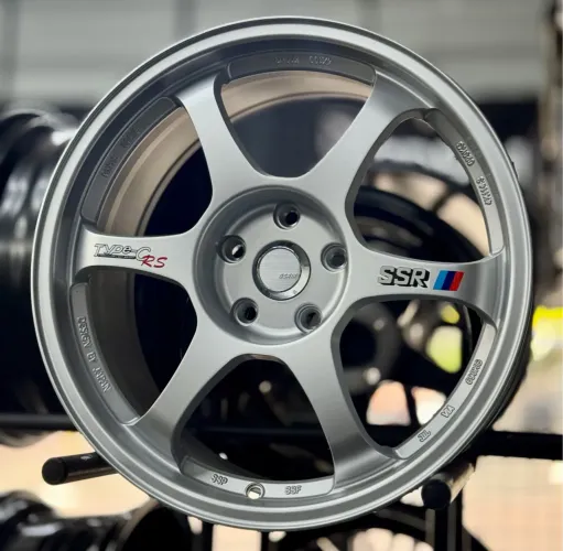 Rodas SSR aro 18 tala 8 furacão 5x112 e 5x114