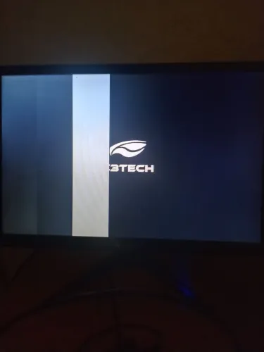 Monitor C3Tech com defeito 