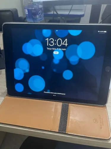 iPad Air 2 64GB - Como Novo + Capa de Couro