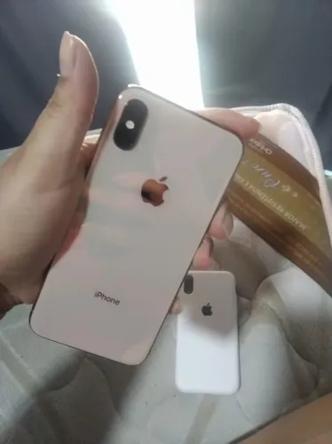 【♡】ジャンク Apple iPhone Xsホワイト 64GB Iphone Xs 64gb Silver, IOS 12 4G MT952LL?A | Amazon.com.br