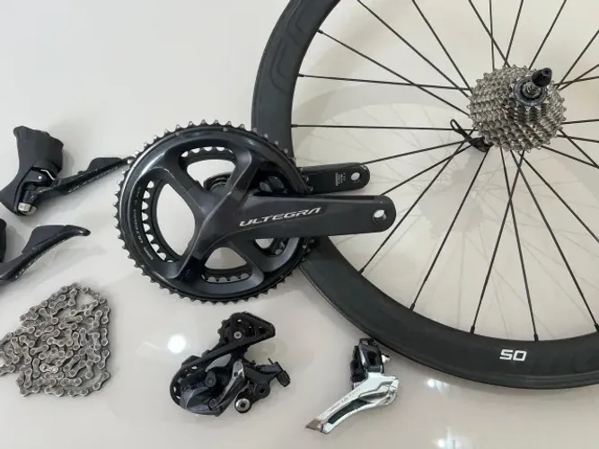 Grupo Shimano Ultegra 21 Marchas 11S 53-39 MW 172.5 12v (Usado)