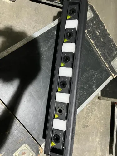 RIBALTA LASER SANYI LIGHT - SIX HEAD PAN E TILT 