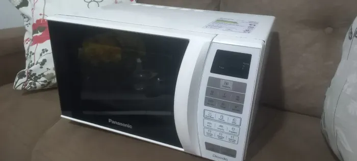 MICROONDAS PANASONIC ( COM GARANTIA )
