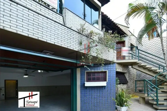 Sobrado Venda/Locação 5 vagas. 300m² - V Formosa