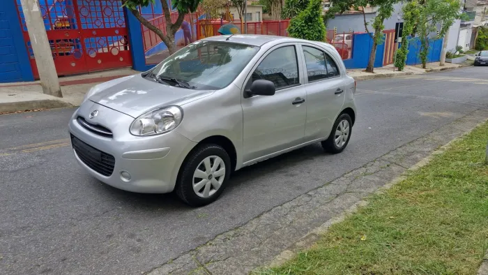 Nissan March 1.0 16V Flex Fuel 5P 2013