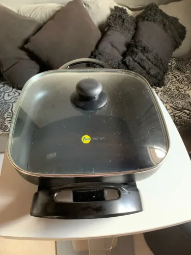 Grill Quadrado Fun Kitchen - Preto - 1250w - Mod FH-3030C