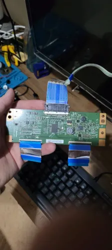 Placa T-con TV LG 39LB5600