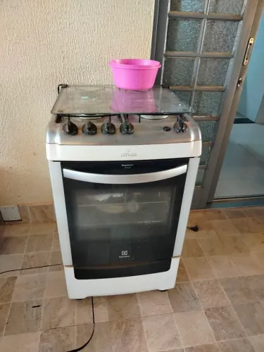 Fogão super chefe Eletrolux 