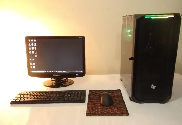 Pc Computador Gamer Completo Pichau Ryzen 5 Rx 570 1TB + Mouse Razer + Teclado + Monitor