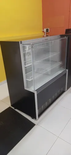 Expositor/vitrine horizontal gelopar para tortas, doces, bebidas, etc