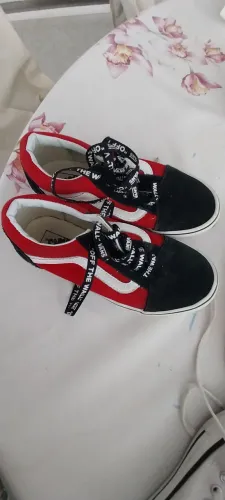 Tênis Infantil Vans - com cadarços personalizado número 33