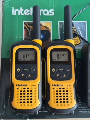 Rádio comunicador walkie talkie Intelbras RC 4102 a prova d água (par/kit) IP67