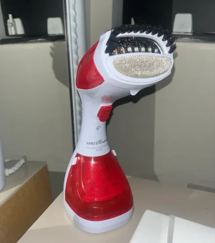 Passadeira a Vapor Portátil Britânia Vaporizador BVP02V 1100W - 110v