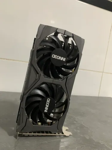 Geforce GTX 1650/ 4gb/INNO3D usada em excelente estado e sem defeitos.