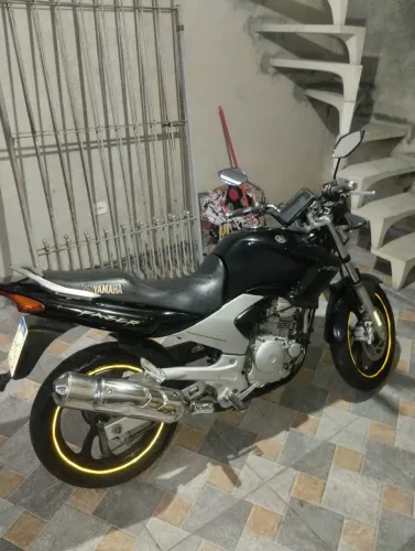 Yamaha Fazer 250
