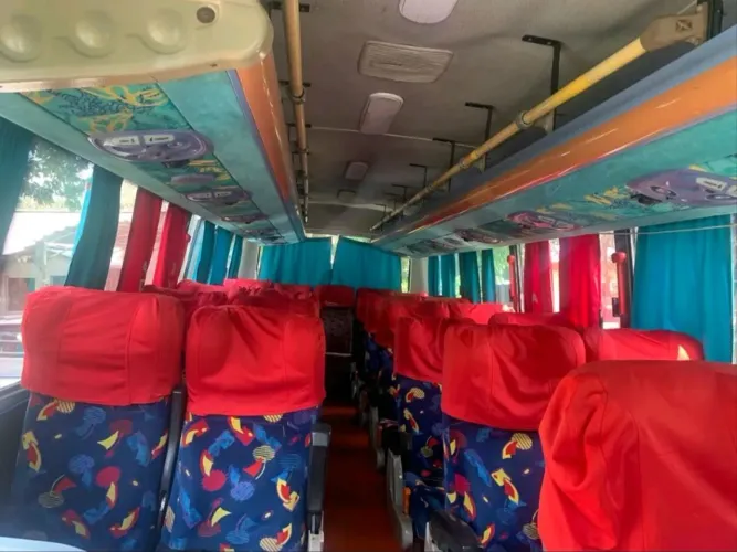Capas cabeceira bancos ônibus/vans