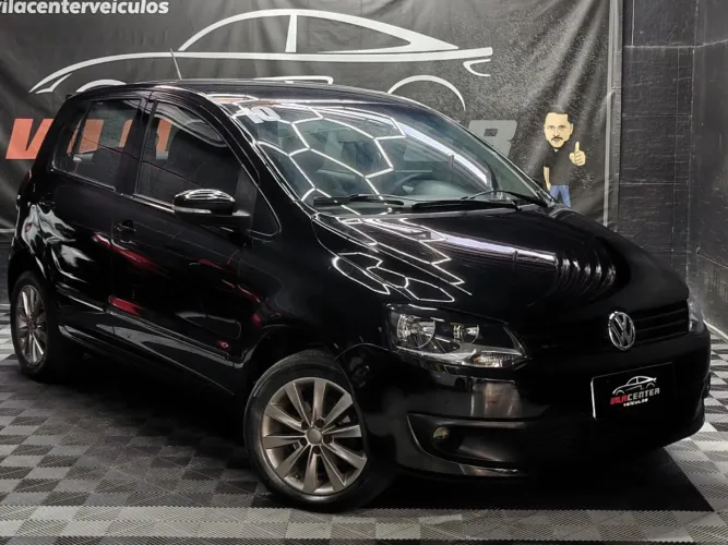 Volkswagen Fox 1.0 MI Total Flex 8V 5P 2010