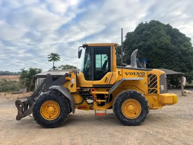Carregadeira Volvo L60 F