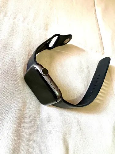 Apple Watch série 4 45mm muito novo! 