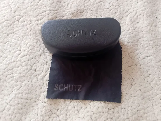 Case para óculos Schutz 