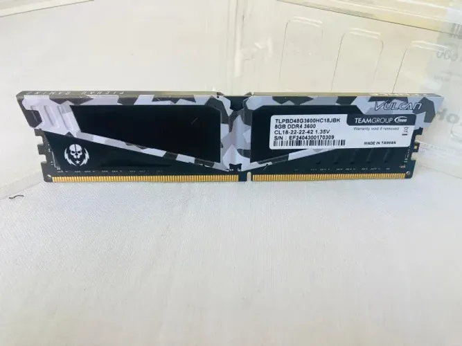 MEMORIA RAM 8GB DDR4 3600Mhz