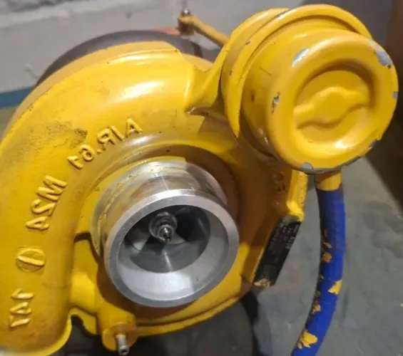 Turbina Garrett M24 com carcaça fria A/R .61).