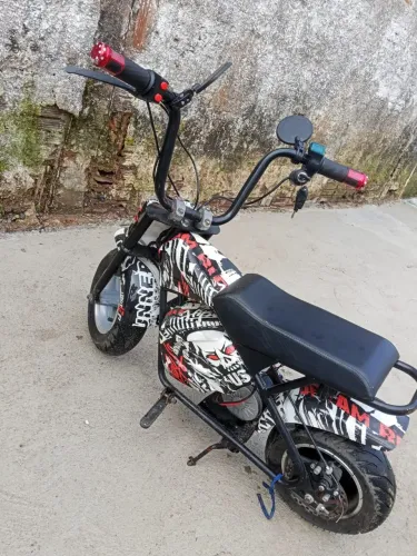 Motinha elétrica infantil 