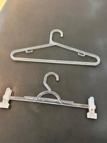 Cabides em Acrílico