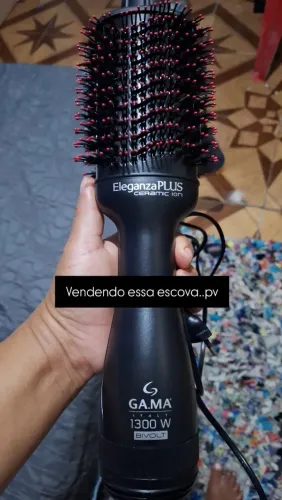 Vendendo escova de cabelo 