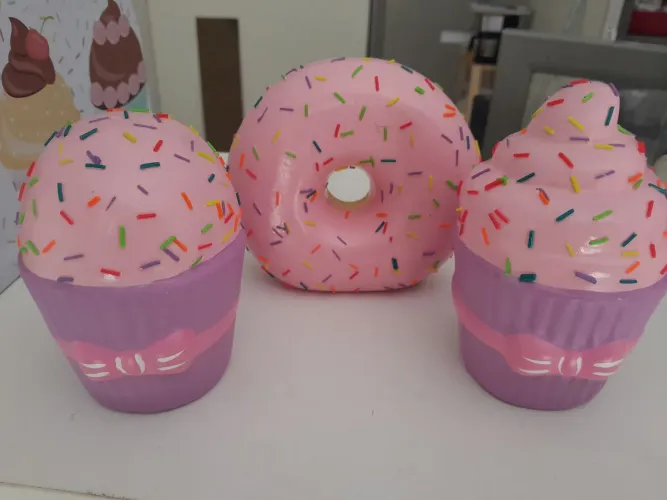 Decoração e cofre tema doces. 3 unidades 