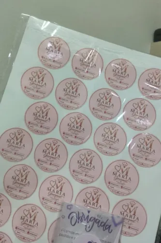 Adesivos personalizados