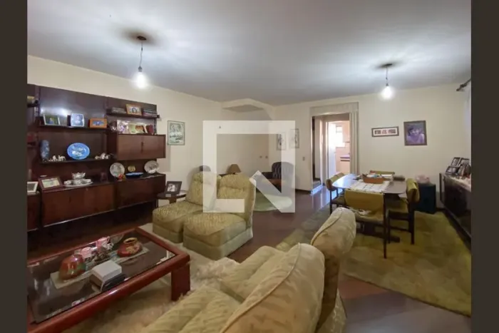 Casa à Venda - Cidade São Francisco , 3 Quartos, 330 m2