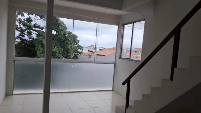 Alugo sobrado duplex