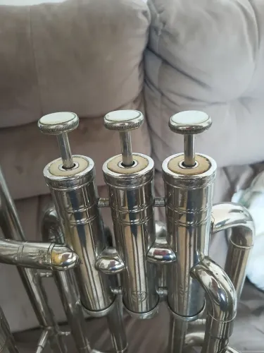 Tuba /bombardão 