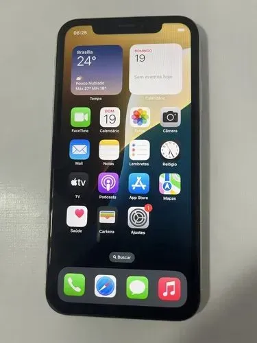 Troco ou vendo iPhone XR 64 gb,dando + 160 reais