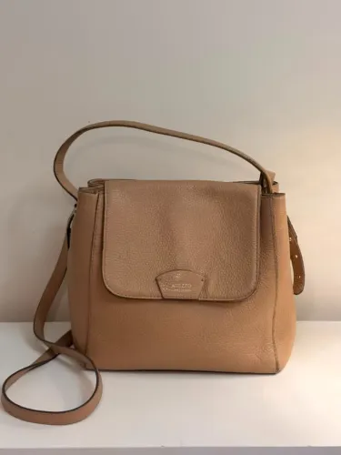 Bolsa Arezzo em Couro Nude com Alça Transversal