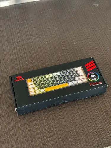 Teclado mecânico redragon fizz k617