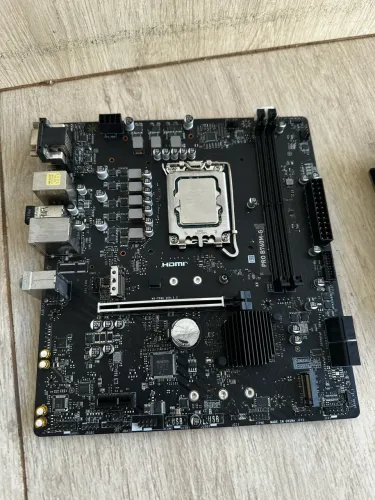 Placa mãe DDR5 - B760M PRO